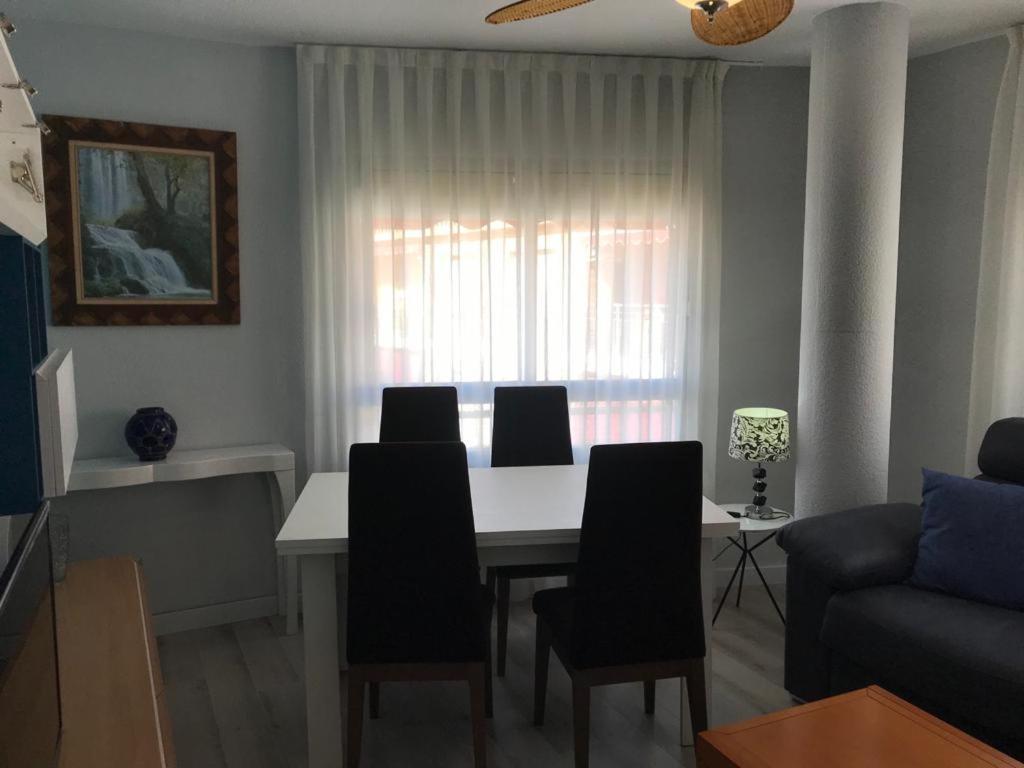 Apartamentos La Encarnacion I Los Alcázares Buitenkant foto