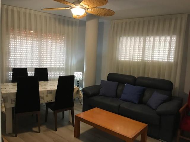 Apartamentos La Encarnacion I Los Alcázares Buitenkant foto