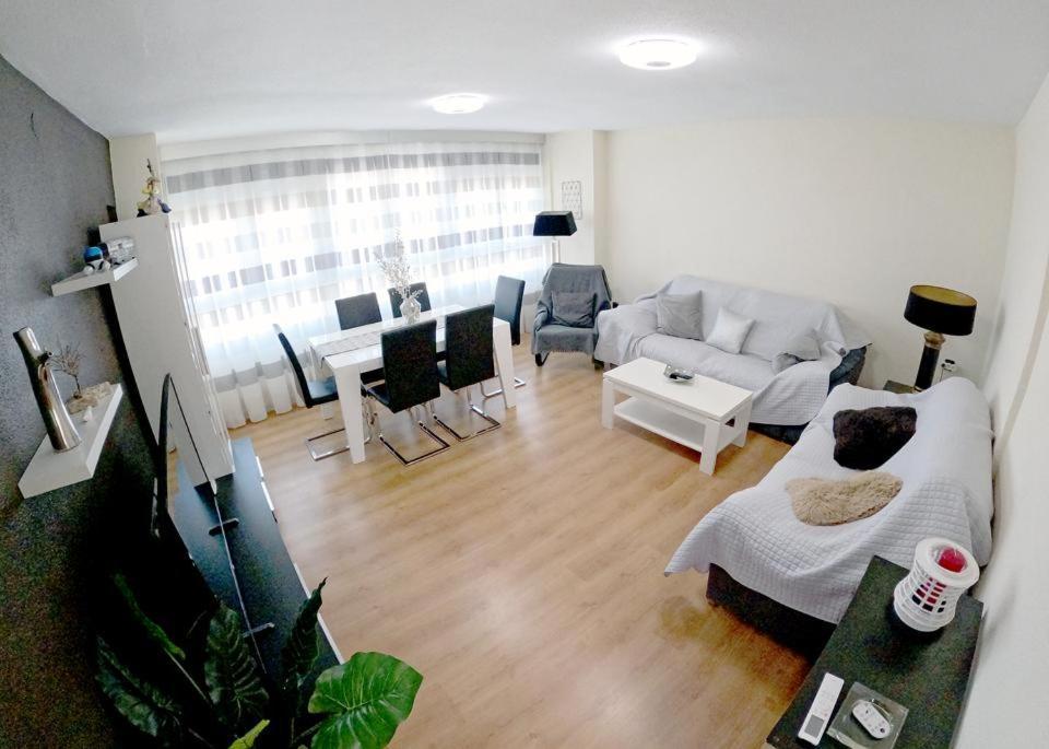 Apartamentos La Encarnacion I Los Alcázares Buitenkant foto