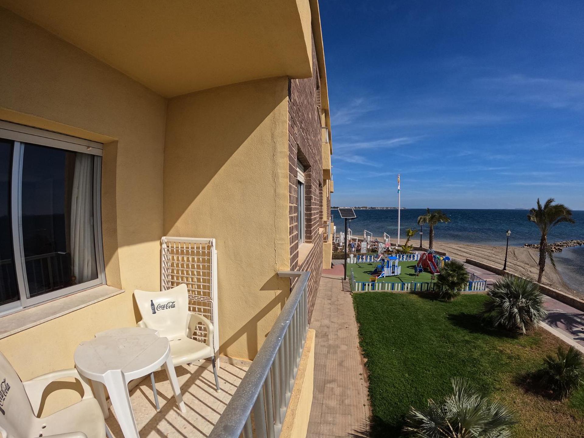 Apartamentos La Encarnacion I Los Alcázares Buitenkant foto